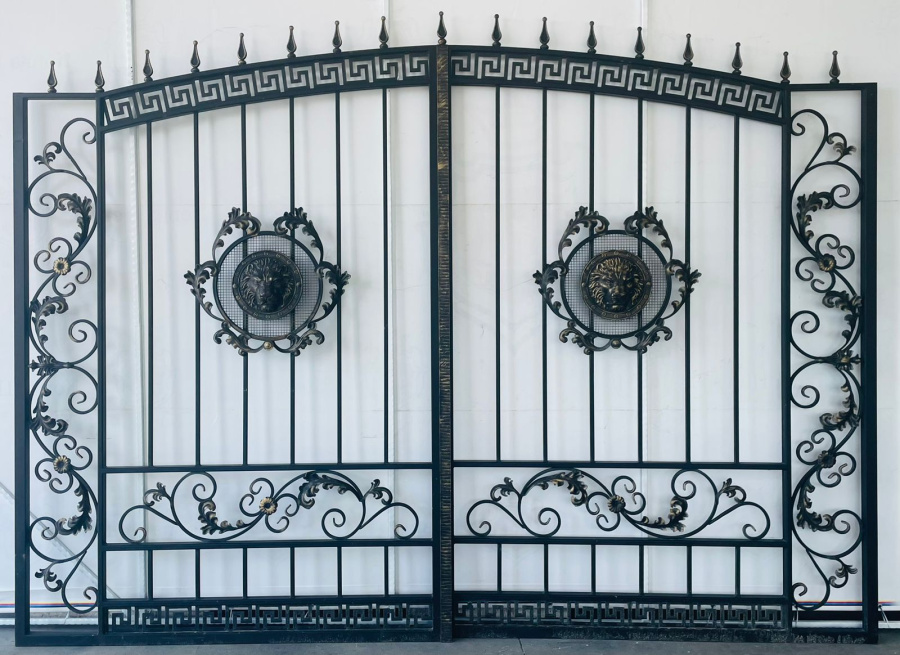 ВК №9 Ворота "Белгородские". Габарит: 3100*2170 мм